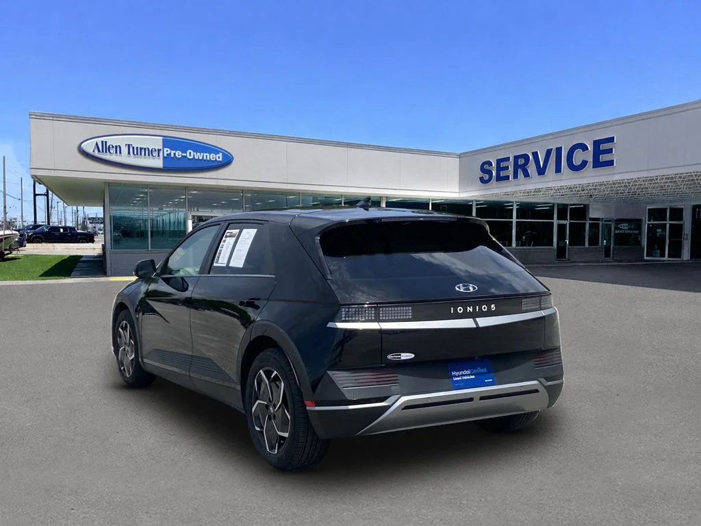 Used 2024 Abyss Black Hyundai SEL image 6