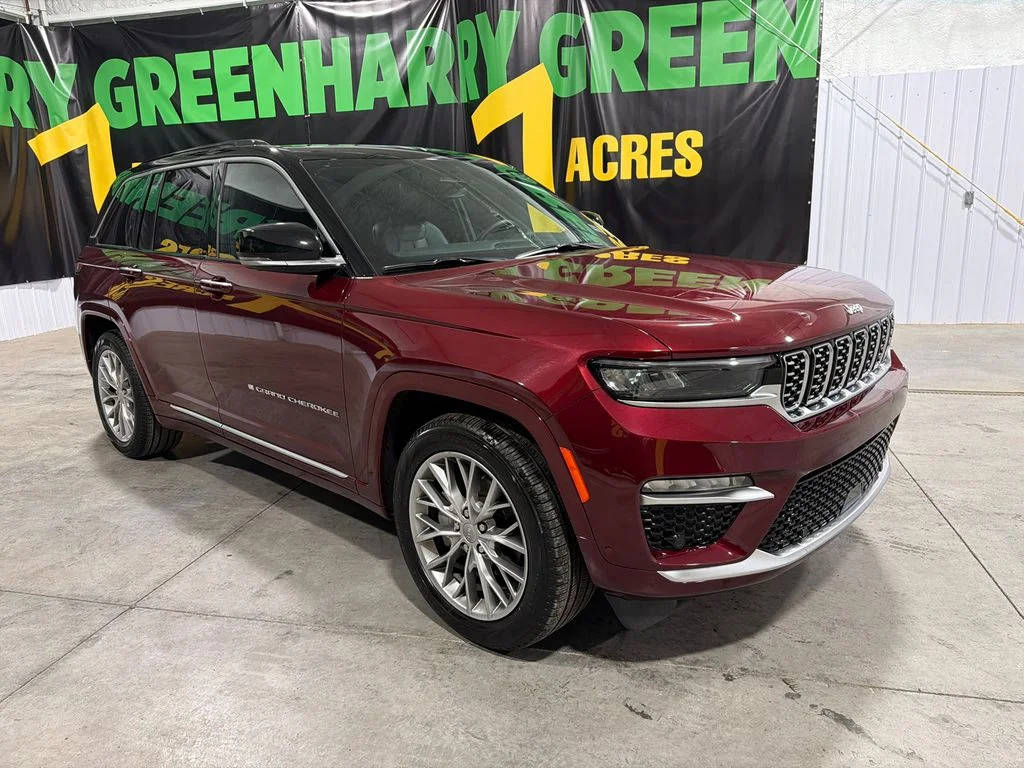Certified Used 2025 Velvet Red Pearlcoat Jeep Summit image 3