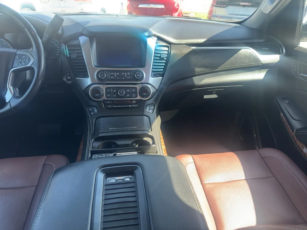 Used 2019 Summit White Chevrolet Premier image 21