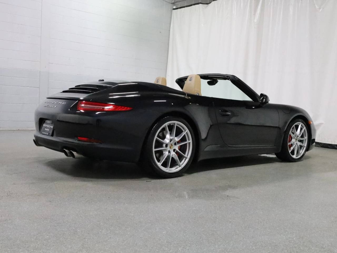 Used 2013 Basalt Black Metallic Porsche Carrera S Cabriolet image 9