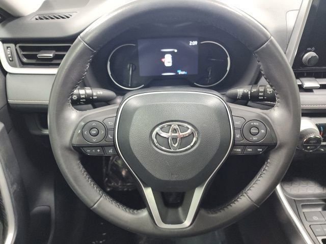 2024 Toyota RAV4 XLE Premium - Photo 26