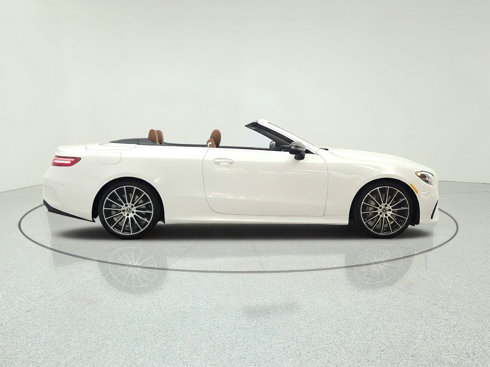 Certified Used 2023 Polar White Mercedes-Benz E 450 RWD Cabriolet image 4