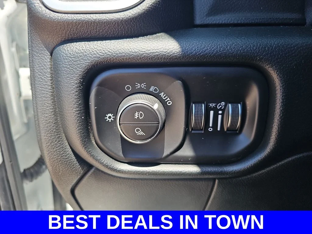 Used 2020 White Ram Laramie image 24