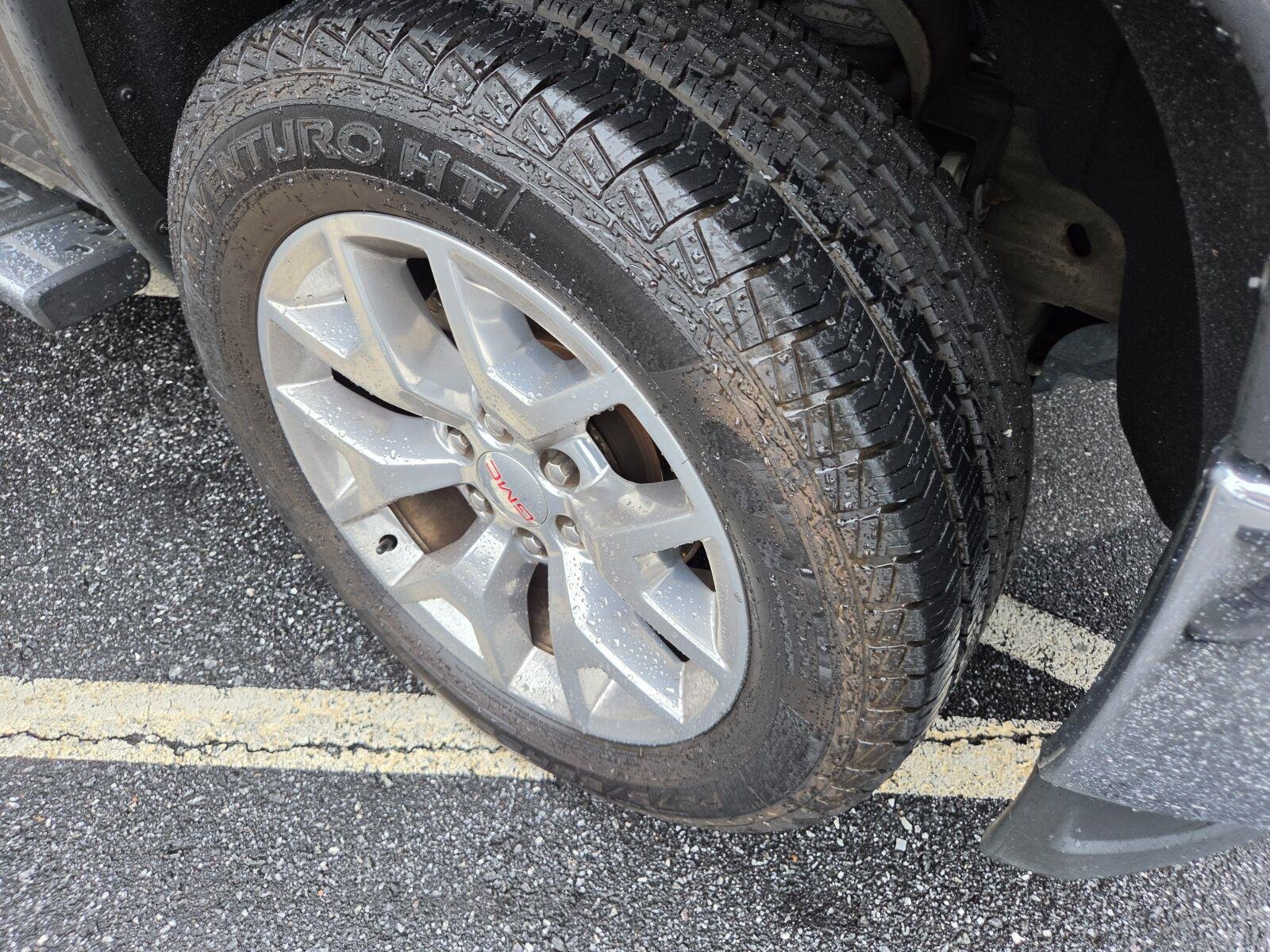 Used 2015 BRONZE ALLOY METALLIC GMC SLT image 4