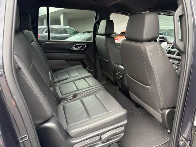 Used 2023 Gray Chevrolet LT image 10