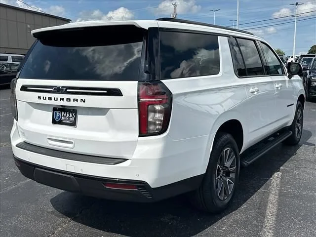 Used 2024 Summit White Chevrolet Z71 image 11