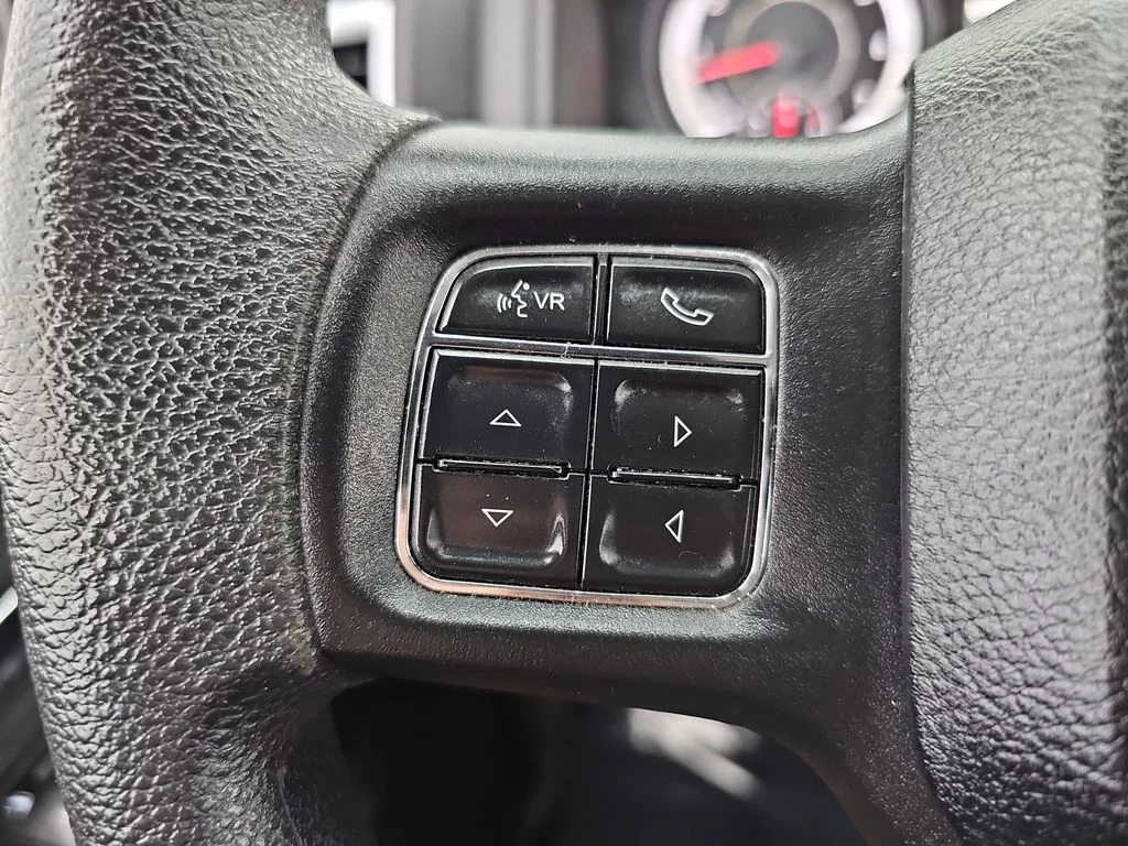 Used 2019 White Ram SLT image 21