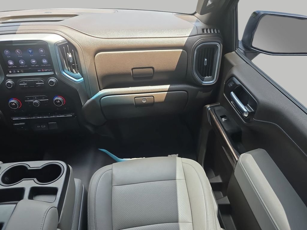 Used 2021 Gray Chevrolet RST image 15