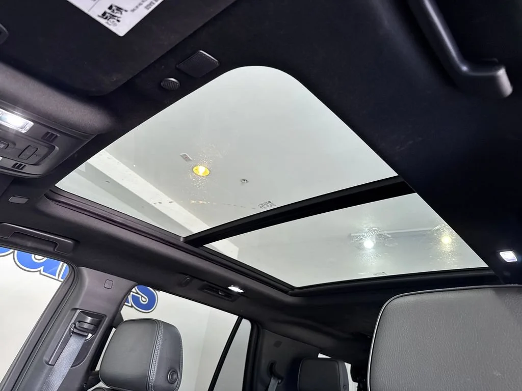 Used 2022 Onyx Black GMC Denali image 24