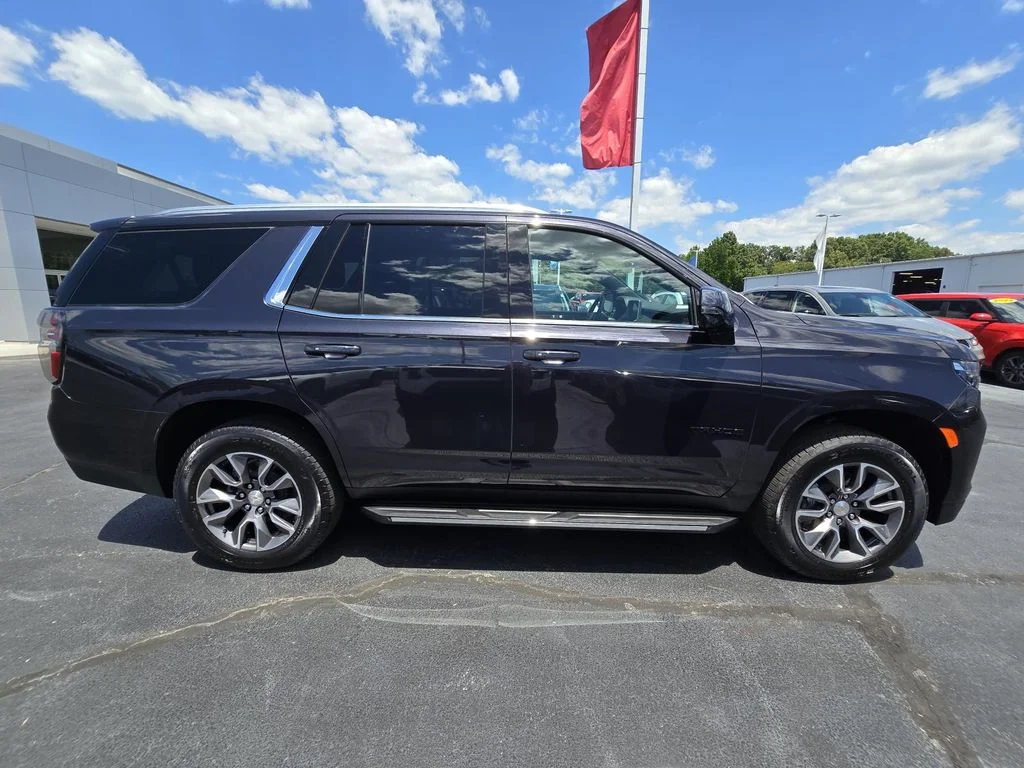 Used 2023 Dark Ash Metallic Chevrolet LT image 8