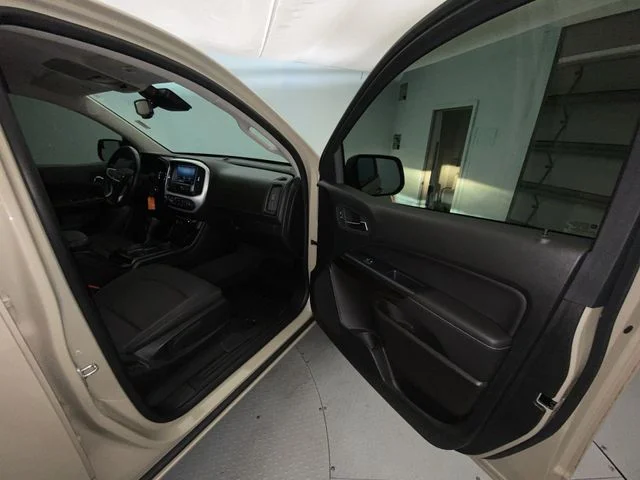 Used 2021 Beige GMC Elevation image 24