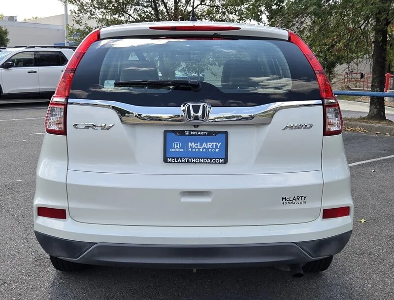 Used 2015 White Diamond Pearl Honda LX image 6