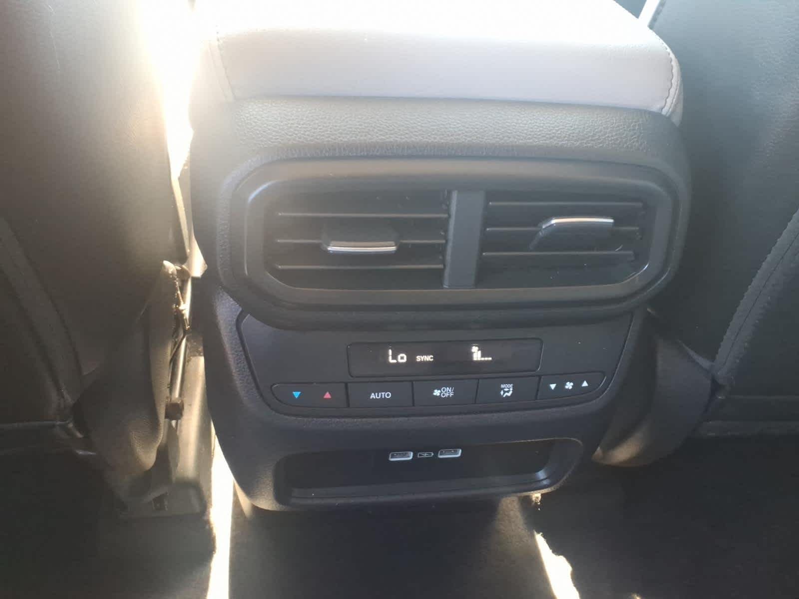 2023 Honda Pilot EX-L - Photo 13