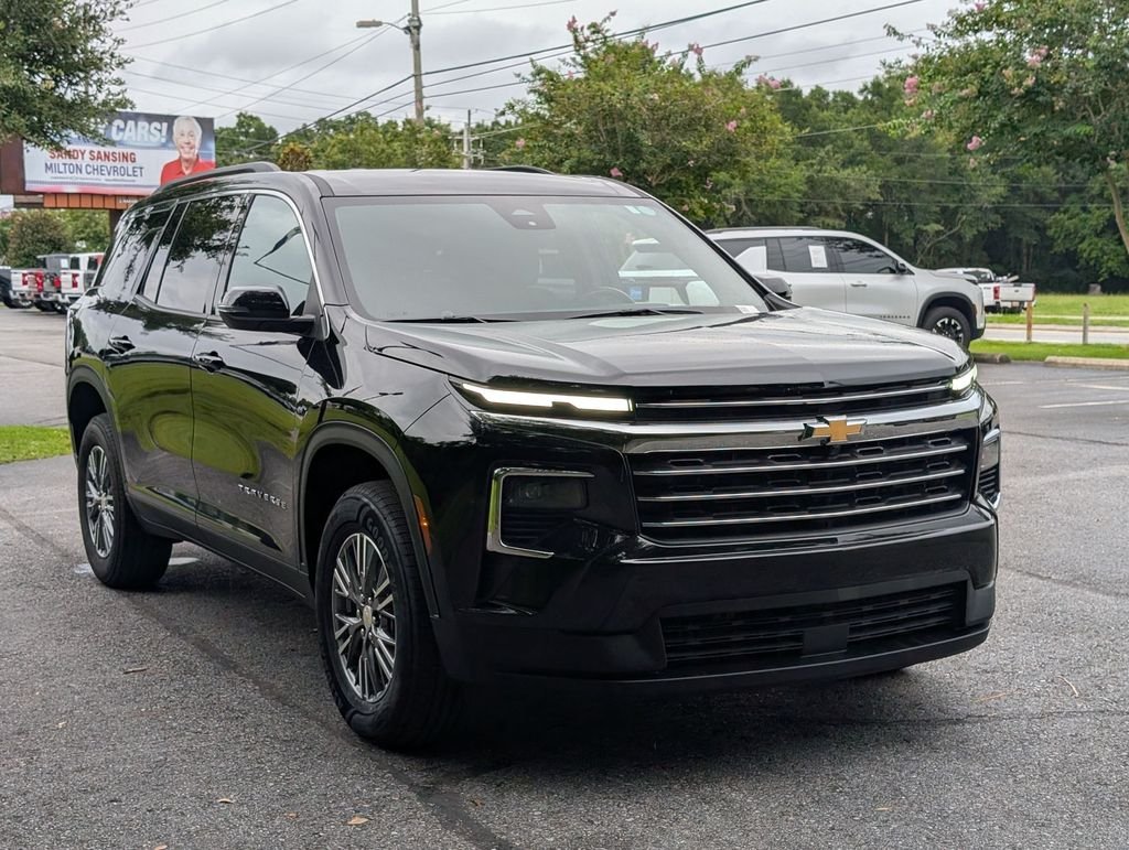 Used 2025 Black Chevrolet LT image 7