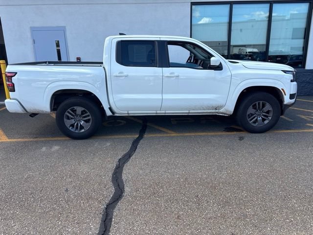 Certified Used 2025 Glacier White Nissan Crew Cab SV image 4