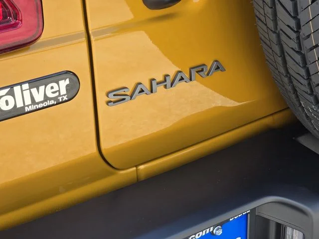 New 2026 Goldilocks Exterior Paint Jeep Sahara image 7