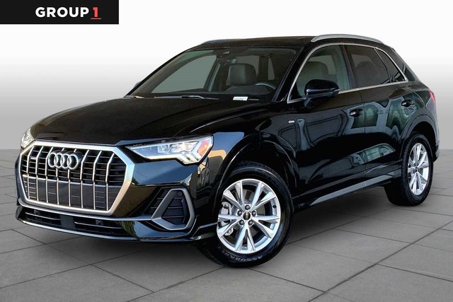 2025 Audi Q3 S line Premium