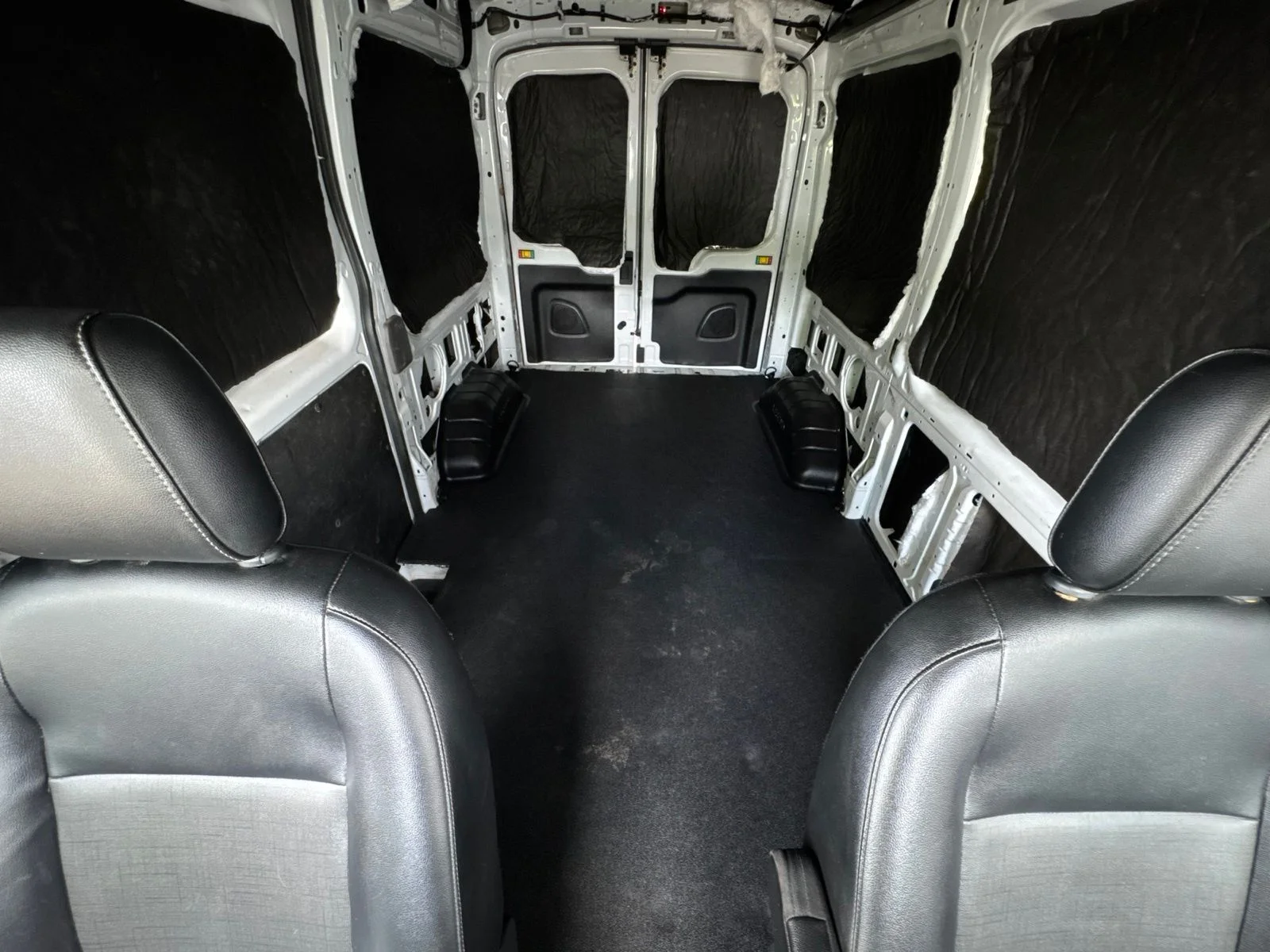 Used 2022 Oxford White Ford Base image 19