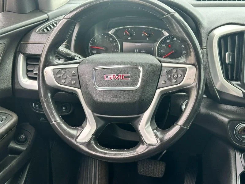 Used 2021 White GMC SLT image 12