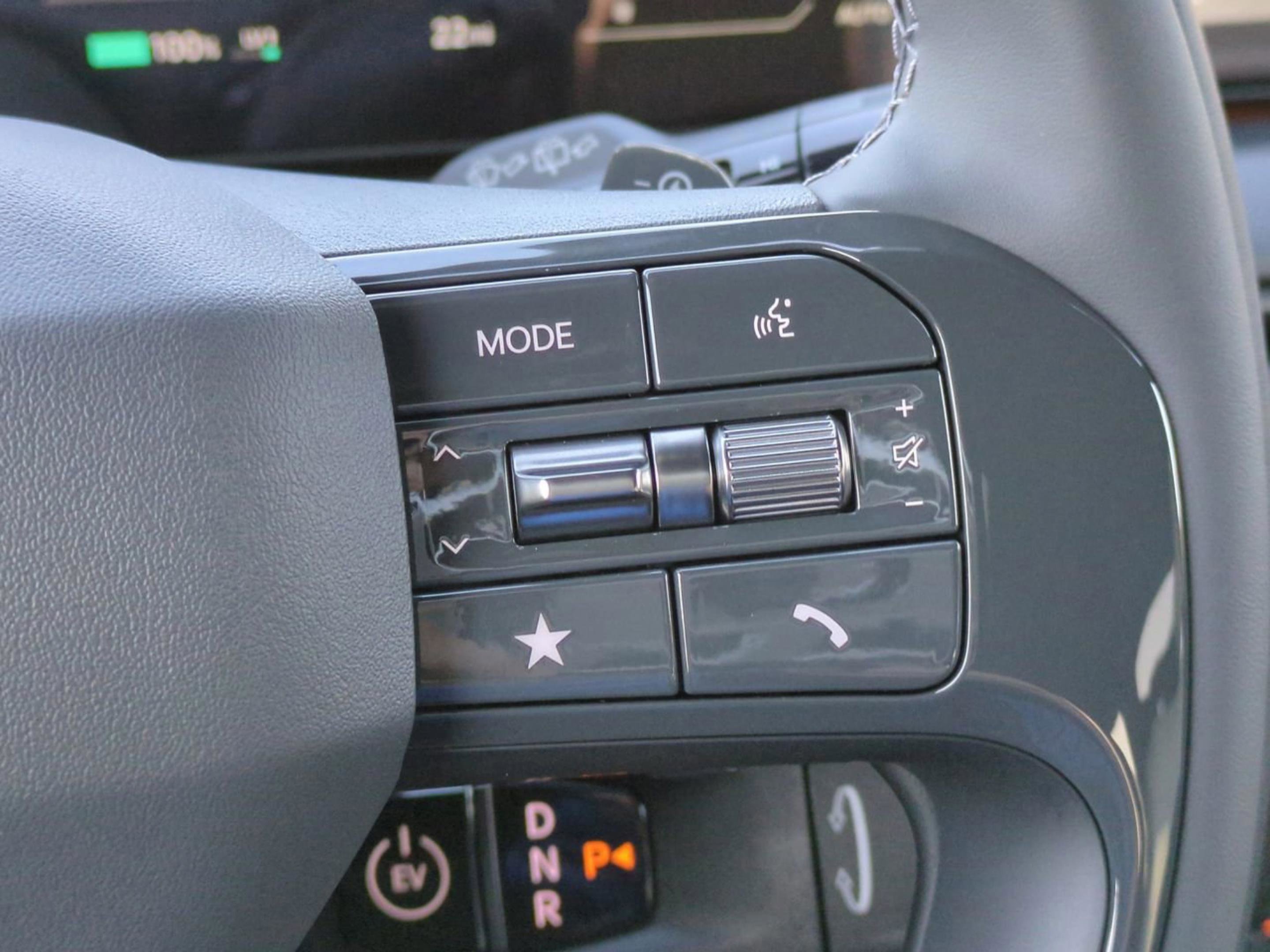 New 2026 Glacial White Pearl Kia GT-Line image 31