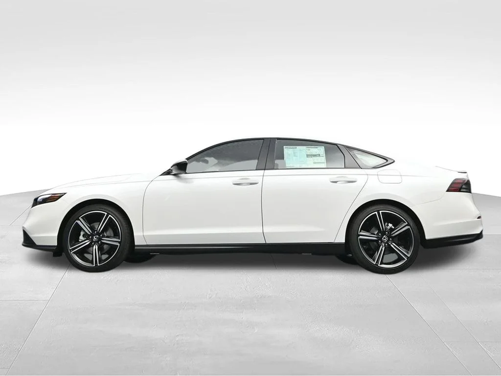 New 2026 Platinum White Pearl Honda Sport image 35