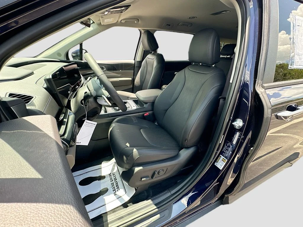 New 2026 Deep Chroma Blue Kia LXS image 21