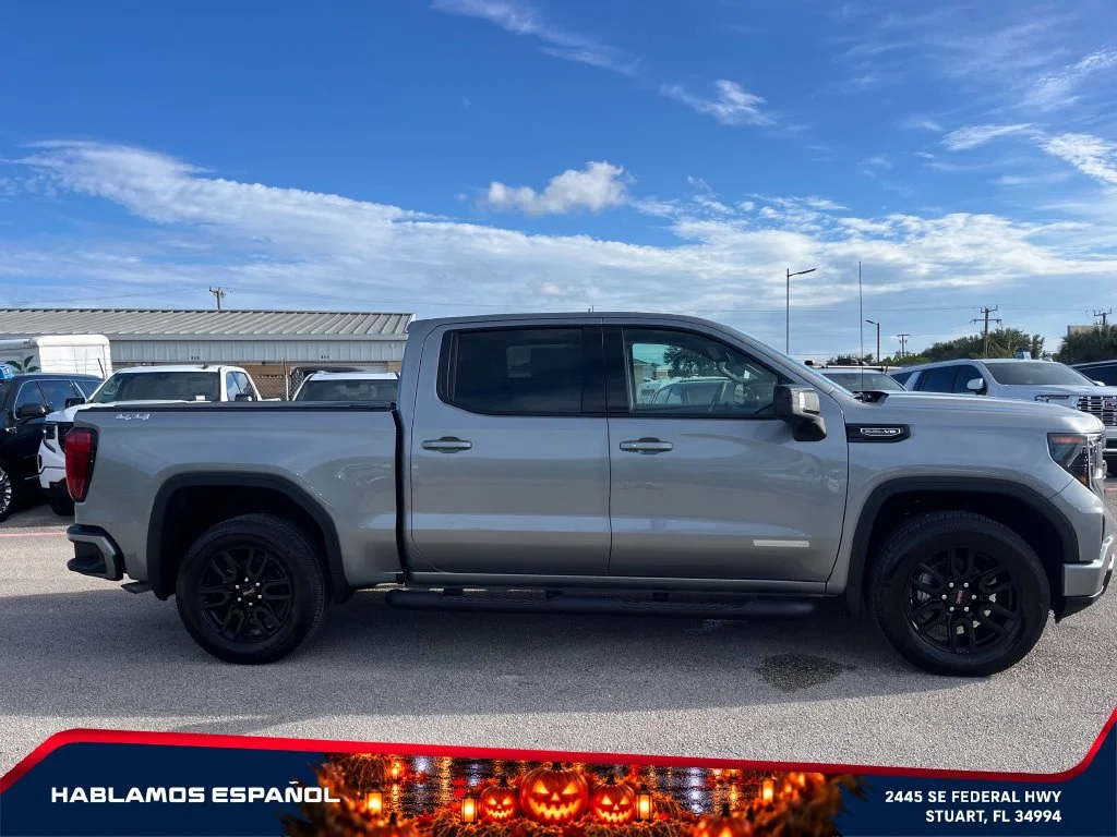 New 2026 Sterling Metallic GMC Elevation image 8