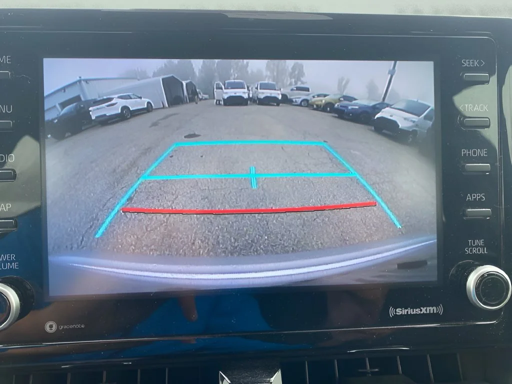 Used 2022  Toyota SE image 10