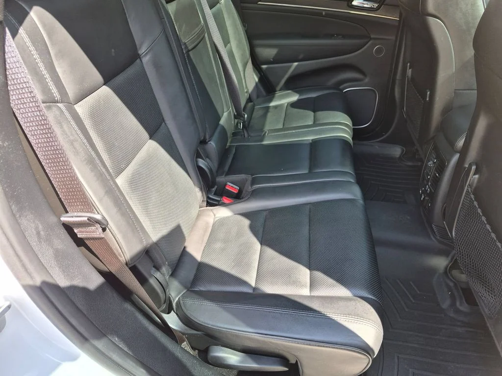 Used 2020 White Jeep High Altitude image 29
