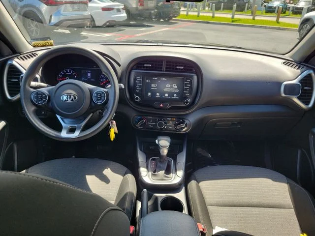Used 2021 Black Kia S image 12