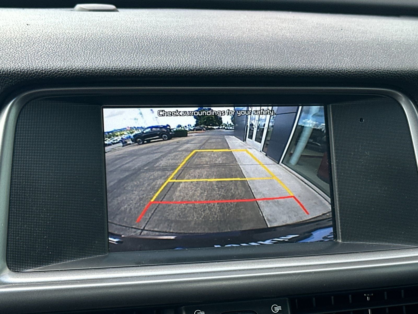 Used 2018 Sangria Kia LX image 16
