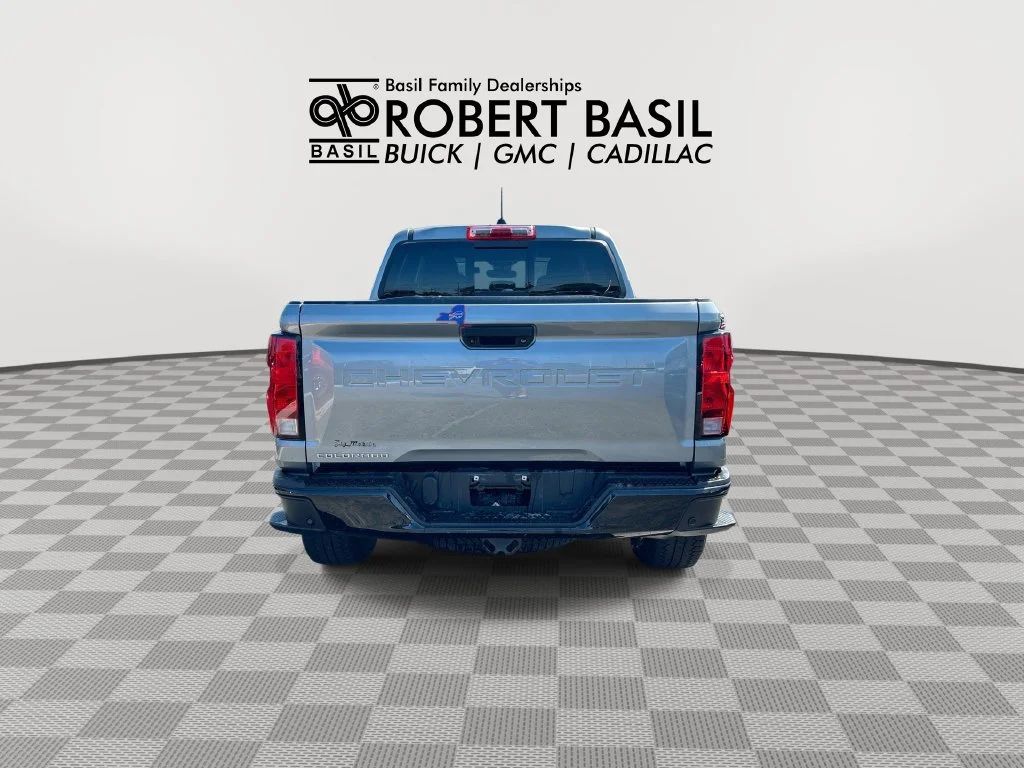 Used 2024 Sterling Gray Metallic Chevrolet Trail Boss image 7