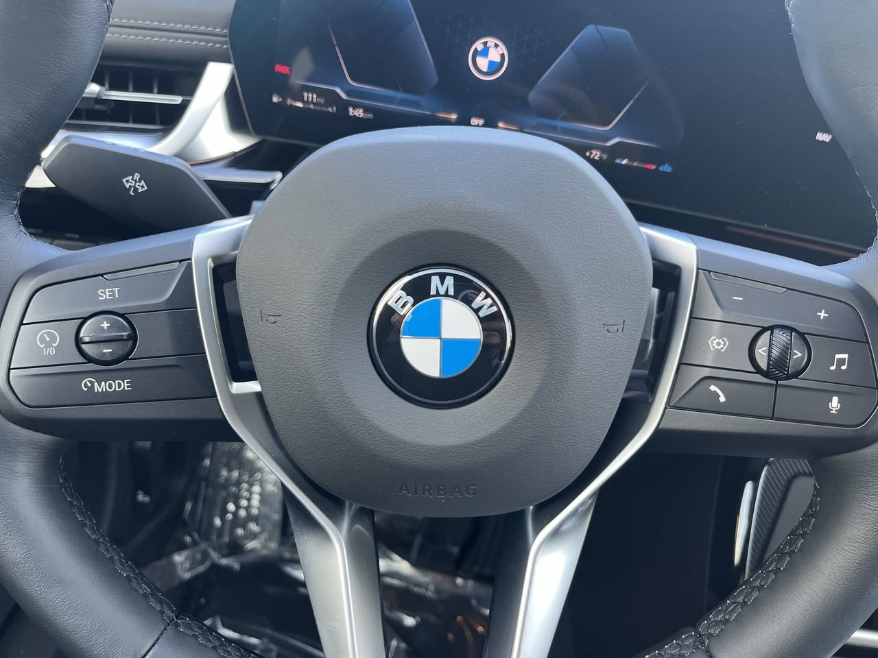 2025 BMW X1 28i - Photo 22