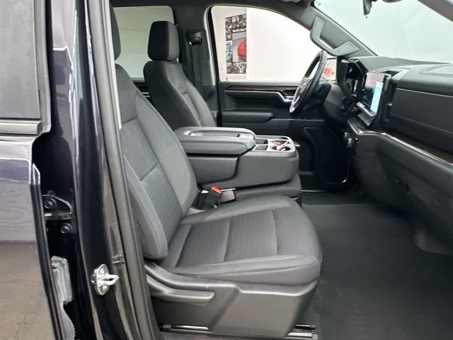2023 Chevrolet Silverado 1500 LT - Photo 15