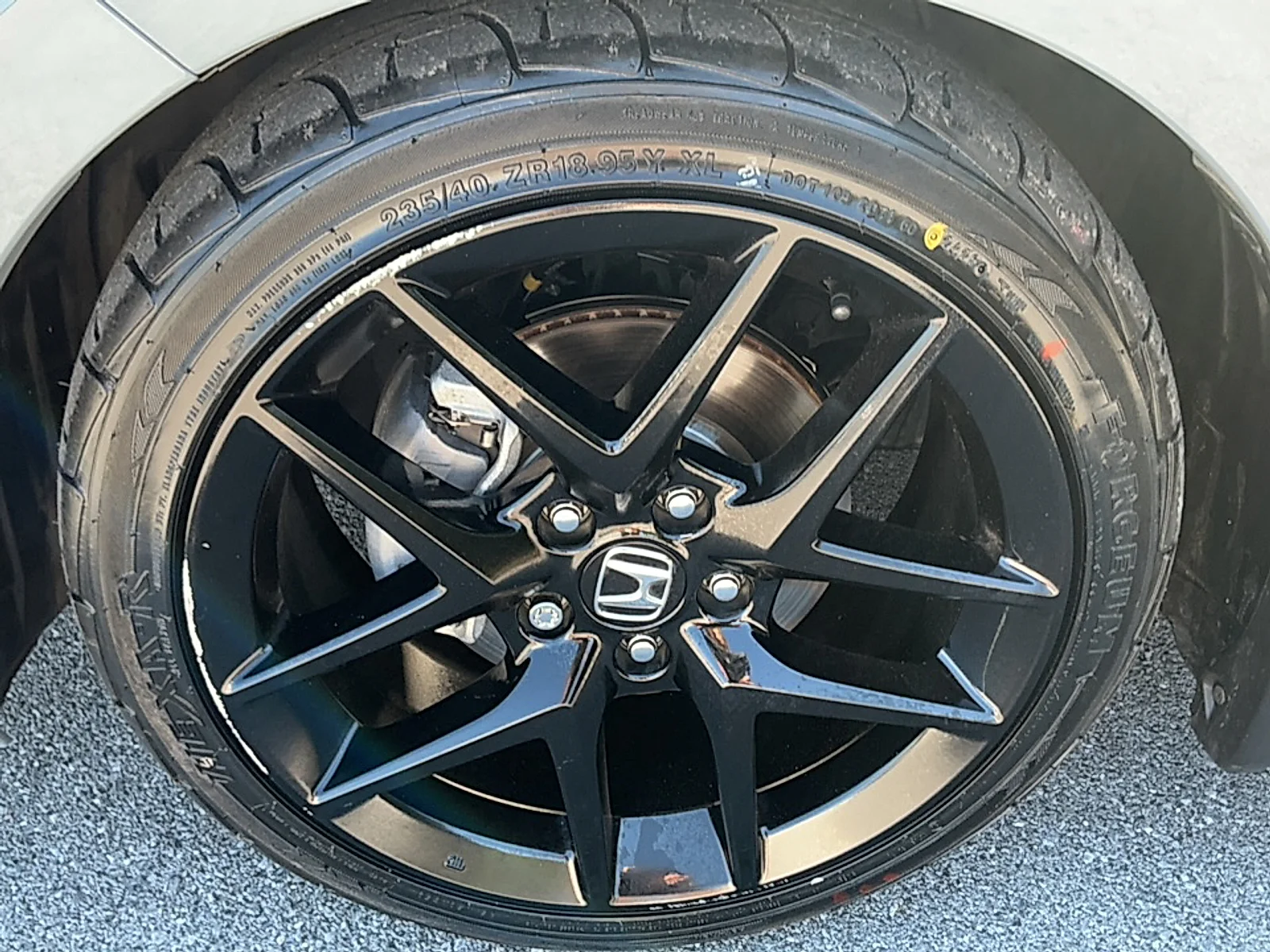 Used 2024  Honda Sport image 5