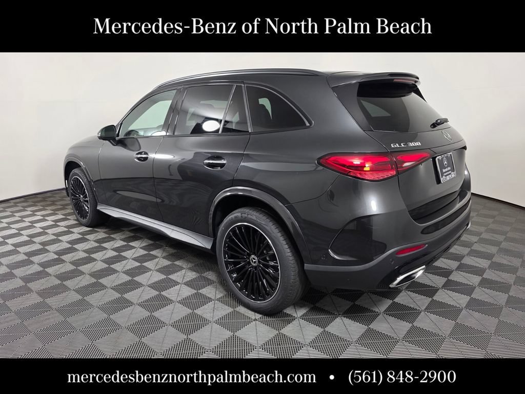 New 2026 Graphite Grey Metallic Mercedes-Benz GLC 300 image 33