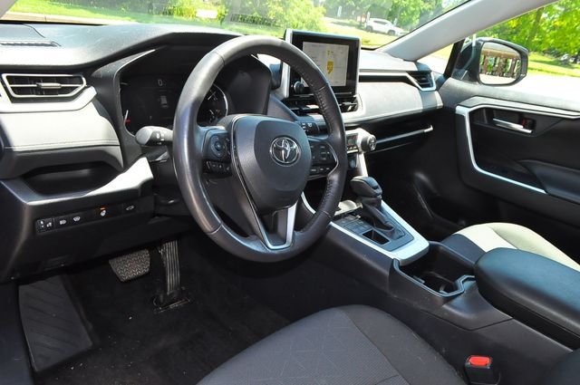 Used 2024 Gray Toyota XLE image 9