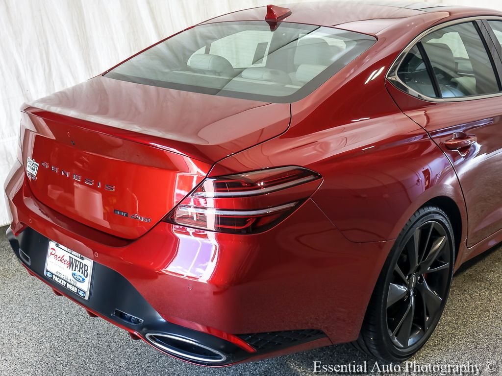 Used 2022 Red Genesis 3.3T image 8