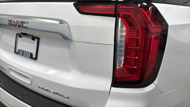 Used 2023 Summit White GMC Denali image 42