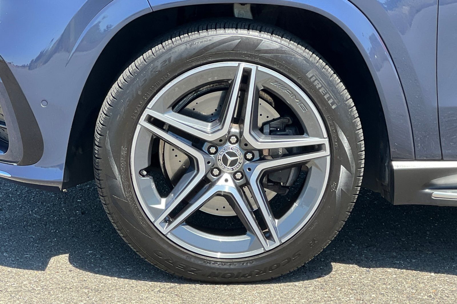 Used 2024 Twilight Blue Metallic Mercedes-Benz 450 image 11