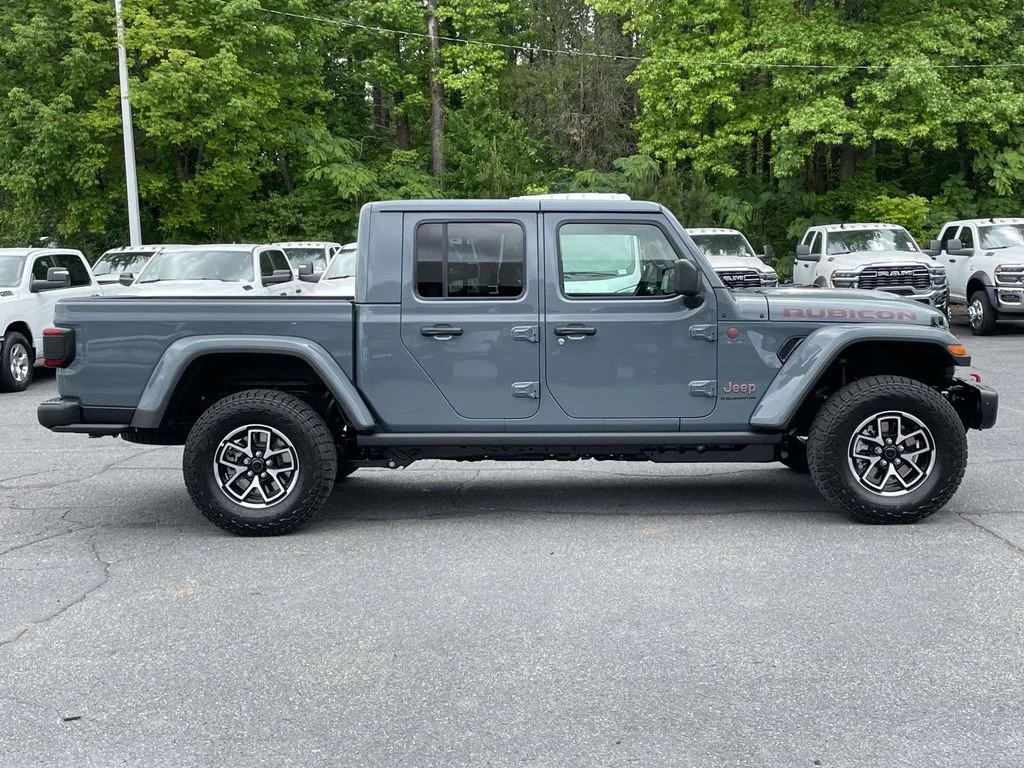 New 2026 Anvil Clear-Coat Exterior Paint Jeep Rubicon X image 9