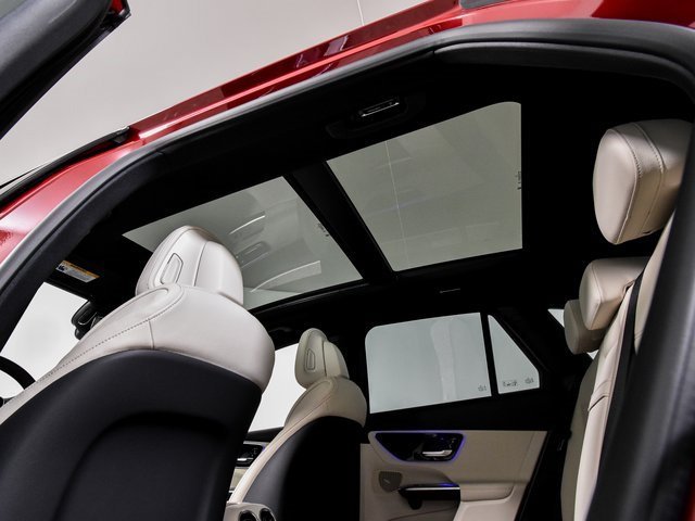 New 2026 MANUFAKTUR Patagonia Red Metallic Mercedes-Benz GLC 300 image 72