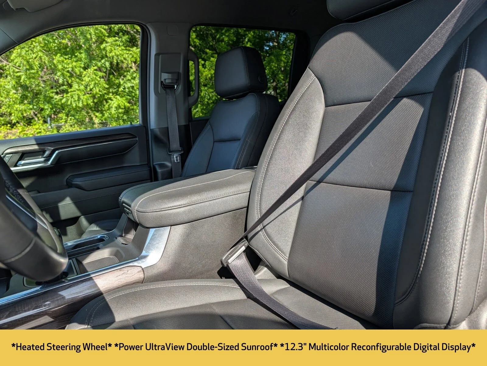 Used 2024 Iridescent Pearl Tricoat Chevrolet LTZ image 27