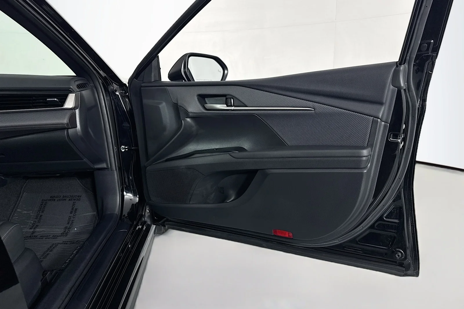 Used 2025 MIDNIGHT BLACK Toyota SE image 23