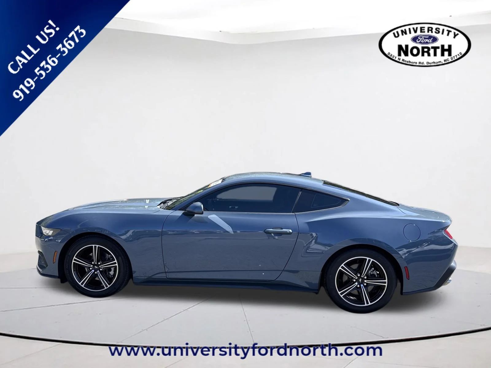 Used 2024 Vapor Blue Metallic Ford EcoBoost image 4