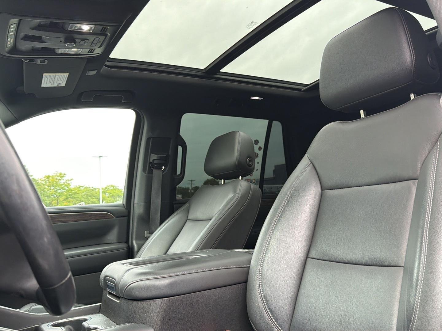 Used 2021 Summit White Chevrolet LT image 13