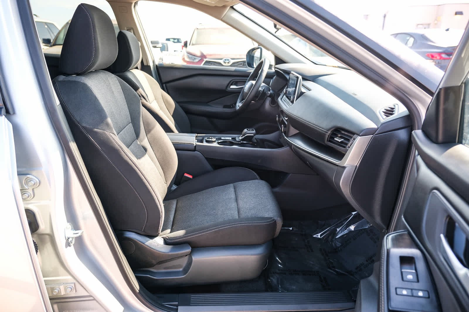 Certified Used 2025 Brilliant Silver Metallic Nissan SV image 18