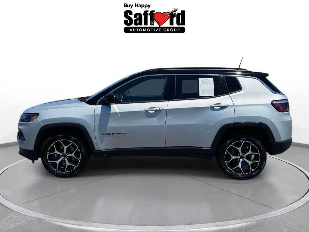 Used 2026 Silver Jeep Limited image 4