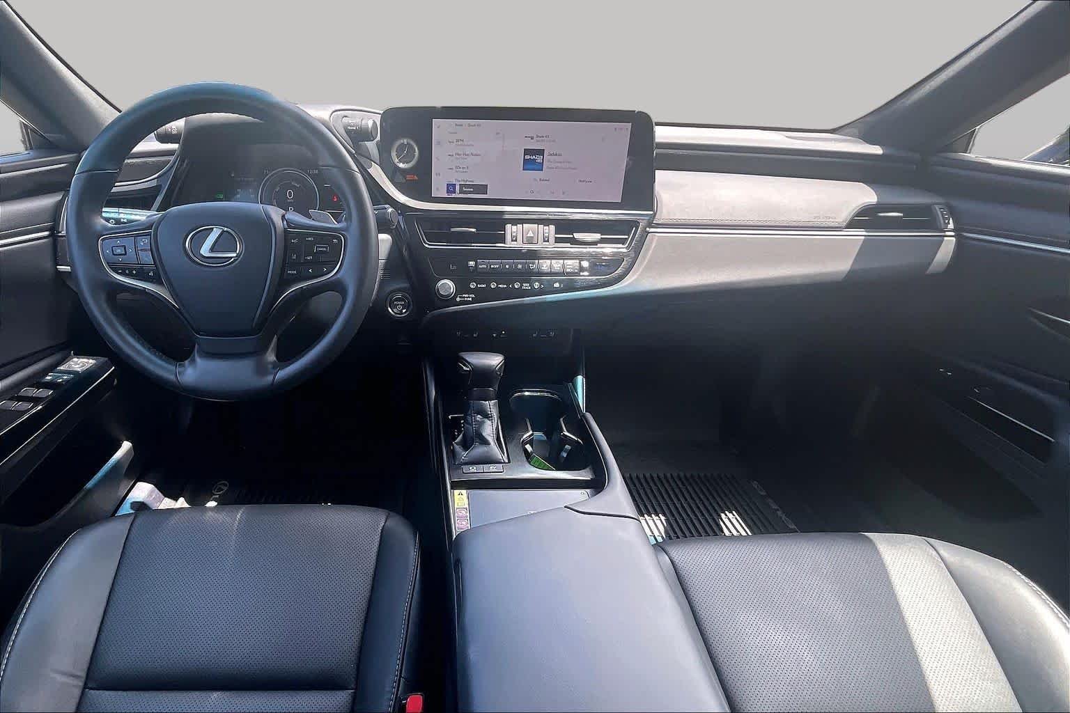 Certified Used 2025 Iridium Lexus  image 14