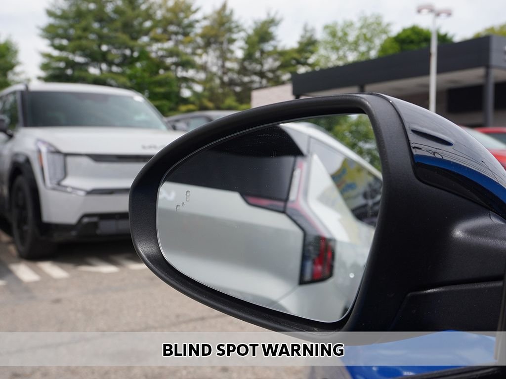 Used 2022 Blue Kia GT-Line image 5